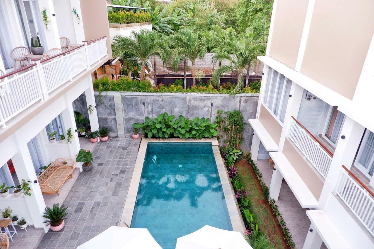 Hotel The Sloth Bali Canggu Esterno foto