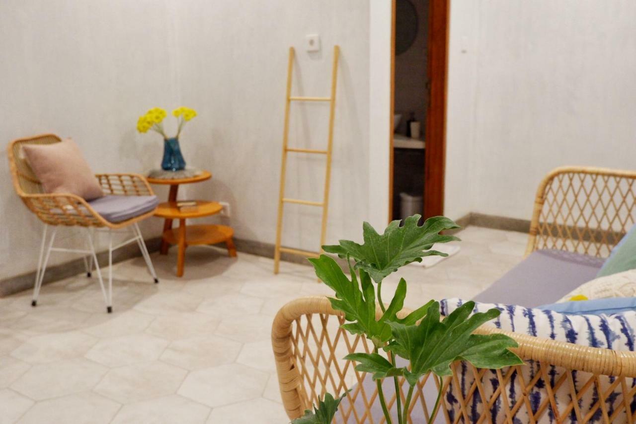 Hotel The Sloth Bali Canggu Esterno foto