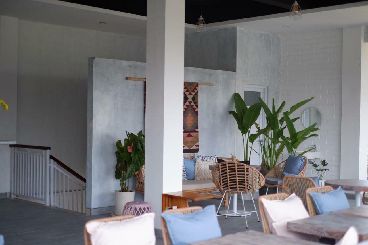 Hotel The Sloth Bali Canggu Esterno foto